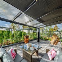 02-veranda-polycarbonaat-plisse-zonwering-voorthuizen-visser-verandas-3