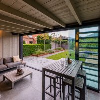 03-project-glasschuifwanden-houten-buitenverblijf-visser-verandas