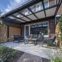 veranda-bovendakzonwering-in-ede-visser-verandas-04